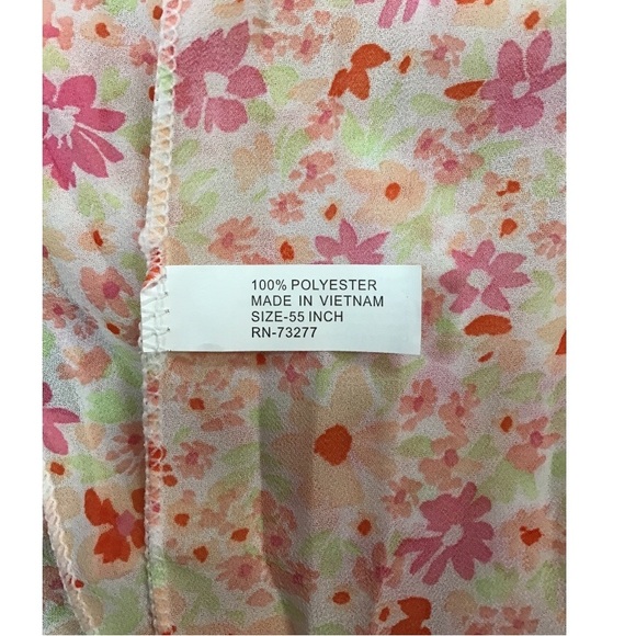 Croft & Barrow Capris - Picture 10 of 11